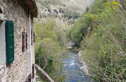 Casoli House | ANCIENT HOUSE ON THE RIVER