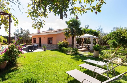 Niguelas Villa | Andalusian rustic farmhouse with private pool