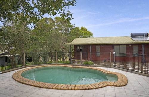 Wootha House | Anderlaine @ Maleny - With views of the Glass House Mountains