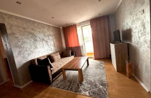 Petrosani Apartment | Andra apartament