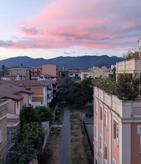 Crocifissa di Rosa House | ANDREA - Chiassi