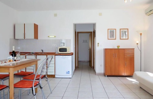 Barbat na Rabu Apartment | Andrea (RAB103) by Interhome