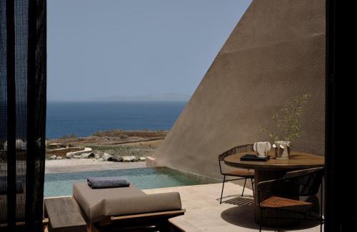 Oia Resort | Andronis Arcadia Hotel