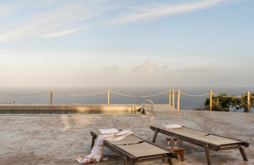 Elation Villa | Anemomilos