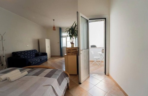 Uggiano la Chiesa House | Anemone Studios - Double room with private bathroom near Otranto