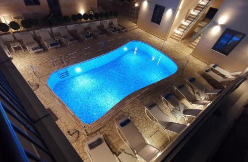 Mytikas Apartment | Anemos Villas