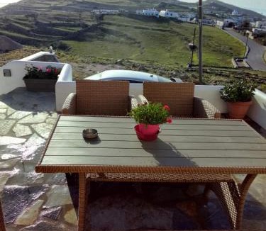 Ano Meria Bed & Breakfast | Anerada sunset