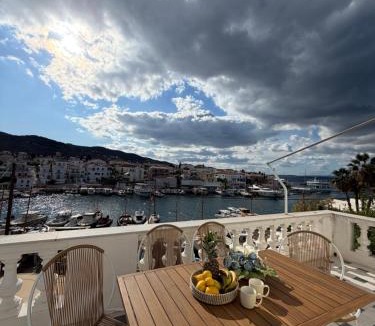 Spetses House | Anezo's Exceptional View