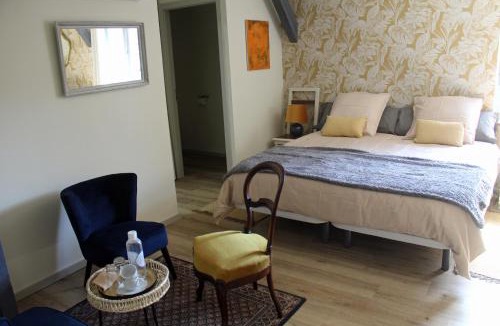 Vauconcourt-Nervezain House | Angele & Auguste