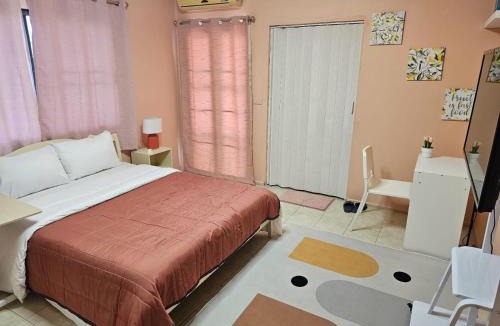 Phuket Bed & Breakfast | Angels "Inn"