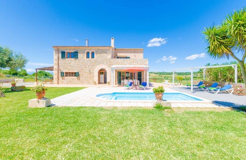 Manacor House | Angigal