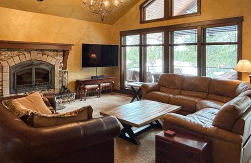 Oregon Water Wonderland House | Angler's Oasis! Group-Friendly Deschutes River Gem