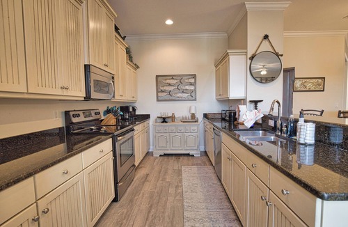 Placida House | Anglers Club - Waterfront Townhome w/dockage included for one boat