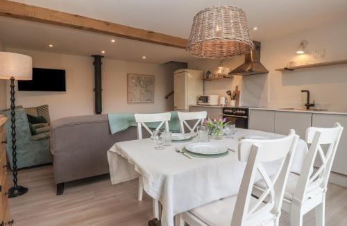 Scawton House | Angram Cottage