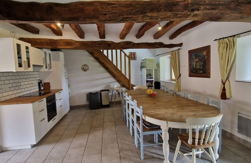Chaveignes Cottage | ANGULUS RIDET COTTAGES set of 3 comfortable gîtes, quiet, with swimming pool