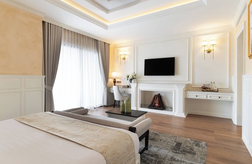 Chamkar Mon Hotel | Anik Palace Hotel