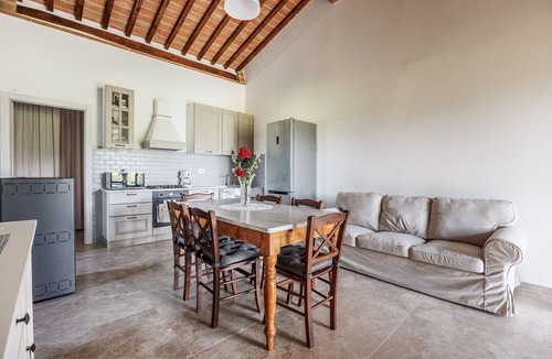 Colle di Val d'Elsa Villa | Anilde, Holiday Home with Pool, Wifi, Tuscany
