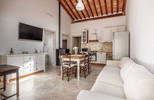 Colle di Val d'Elsa Villa | Anilde, Holiday Home with Pool, Wifi, Tuscany