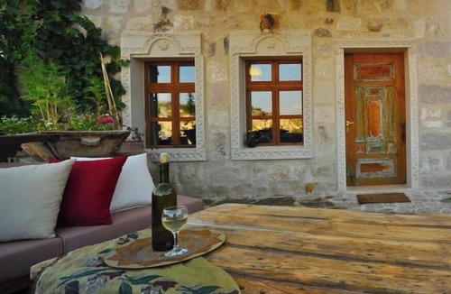 Ortahisar House | Anitya Dublex Stone House – Charming Cappadocian Retreat with Scenic Terrace