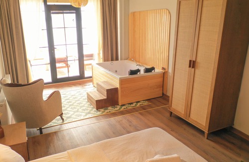 Adalar Hotel | Ank'Ada Ayanikola