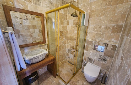 Adalar Hotel | Ank'Ada Ayanikola
