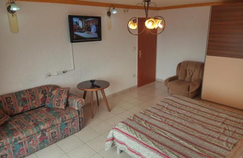Hrvatini House | ANKARAN SOBE MARA