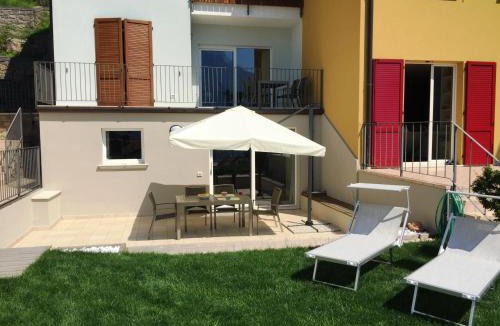 Castro House | Anna Apartments