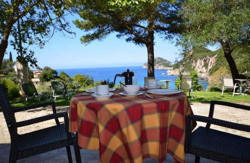 Liapades Apartment | Anna Pension
