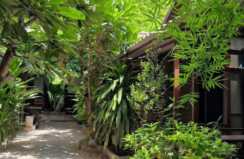 Vientiane Hotel | Anna Riverside Bungalow Vientiane