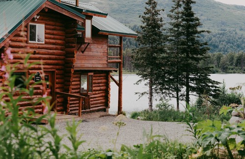 Chase House | Anna's 2-Story w/Eagle's Nest-HCRL