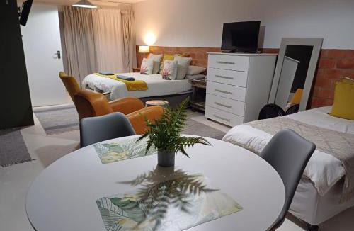 Wavecrest Apartment | Anna's Place