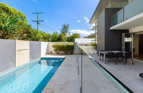 Sunshine Beach House | Anna Superbly Stylish Luxury Townhouse
