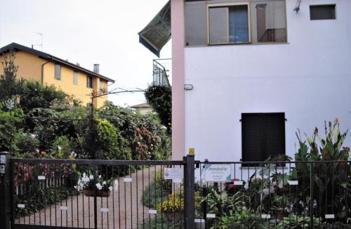 Somma Lombardo House | Annabelle