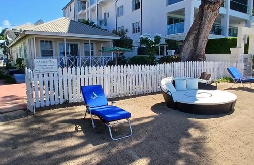 Old Trees Bay Apartment | Annabelle's