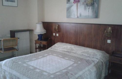 Aix-les-Bains City Center Hotel | Annapolis