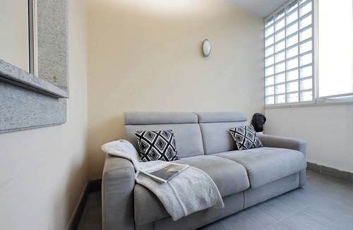 Quartiere XXII Collatino Apartment | Annasole's flat by Domus&Dimore