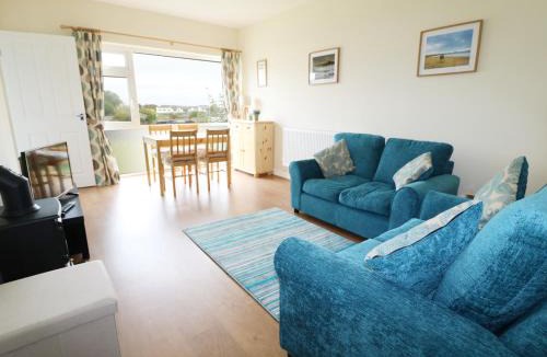 Rhoscolyn House | Anneddle