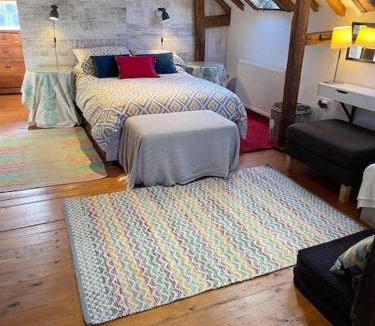Greywell House | Annex at Southfields in idyllic Hampshire village