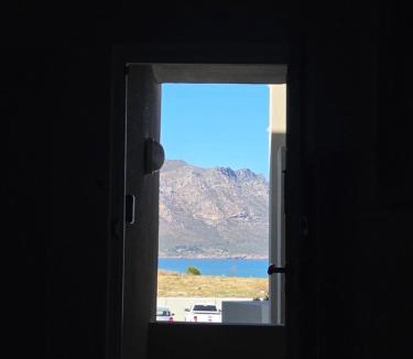 Elgin Apartment | Annie's Haven