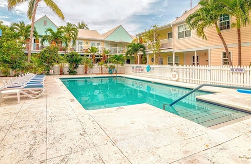 Truman Annex Condo | Annie's Hideaway