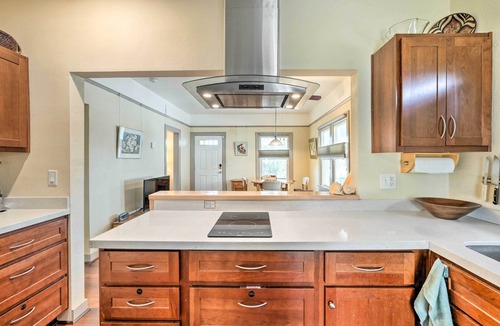 Garfield House | Annie’s Green Bungalow: 2 Mi to Downtown Phoenix!