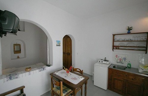 Imerovigli House | Annio Flats