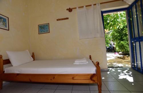 Palaiochora Hotel | Anonymous Homestay