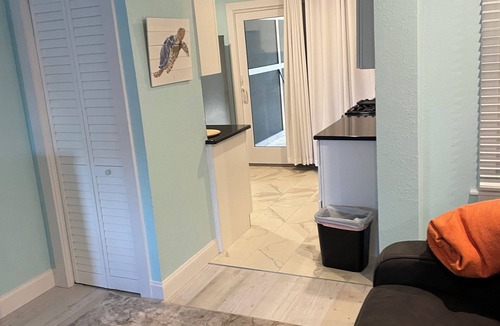 Ocean Hill Apartment | Another day in paradise High end studio with WiFi and AC in pleasant Corolla