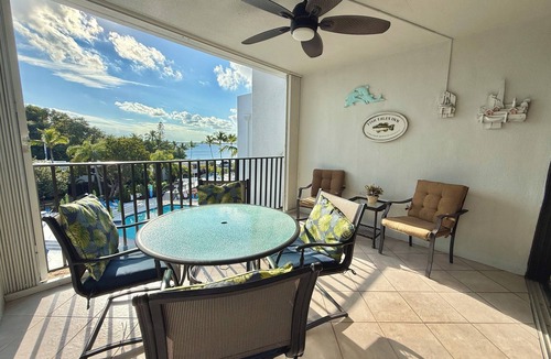 Key Largo Condo | Another Day in Paradise Best Waterfront and Poolside Views.