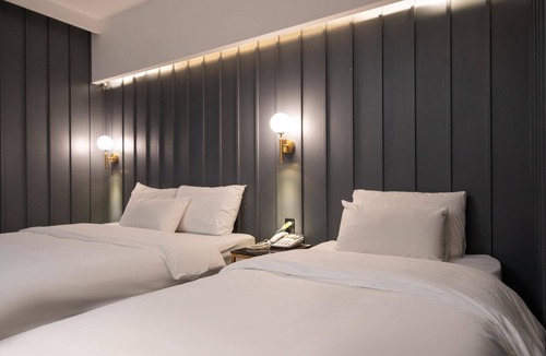 Suwon Hotel | Ansan the Gray