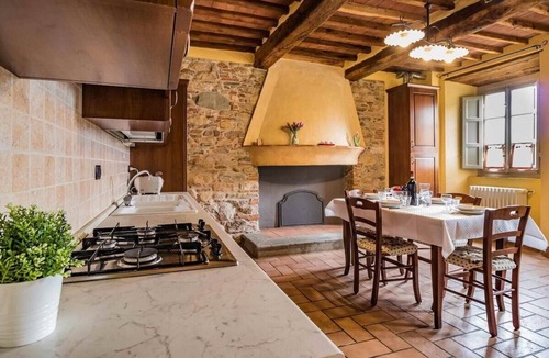 Castelvecchio Apartment | Anseneta, apartment with pool, A/C, free WiFi