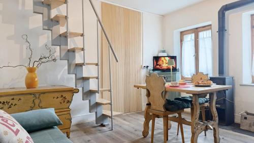 Borca di Cadore Apartment | Antelao & Pelmo Apartments by Casa Check