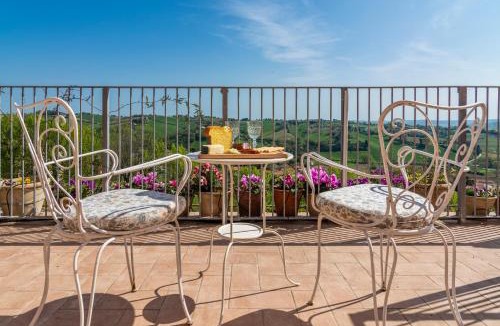 Corinaldo House | Antica Dimora Sforza Bed & Bike