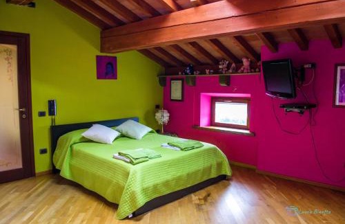 Serramazzoni Bed & Breakfast | Antiche Vie B&B